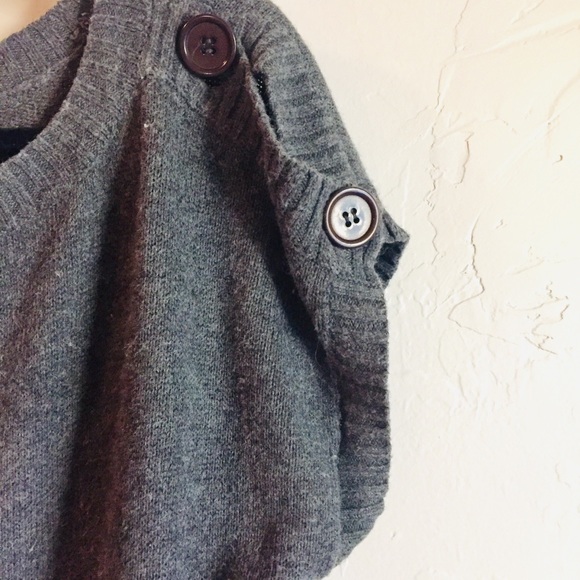 🍒 5/$20 Gray Short Sleeve Sweater Dress - Picture 5 of 9